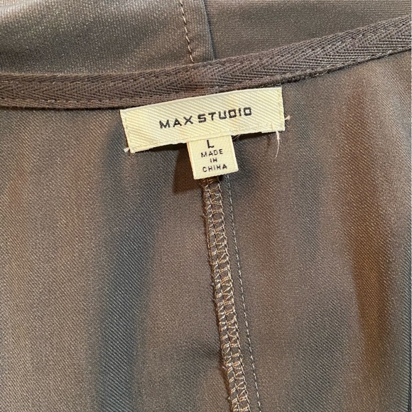 Max Studio Jacket - Picture 3 of 6